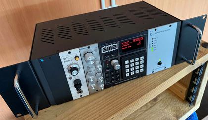 Neve-Rupert Neve Designs R6 500 chassis